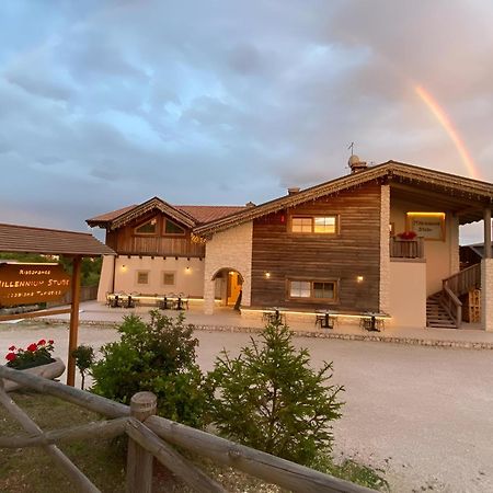 Millennium Stube Locazione Turistica Bed & Breakfast Zovencedo Eksteriør bilde